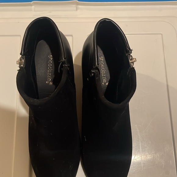 Black Leather/Suede Ankle Boots - Picture 5 of 10